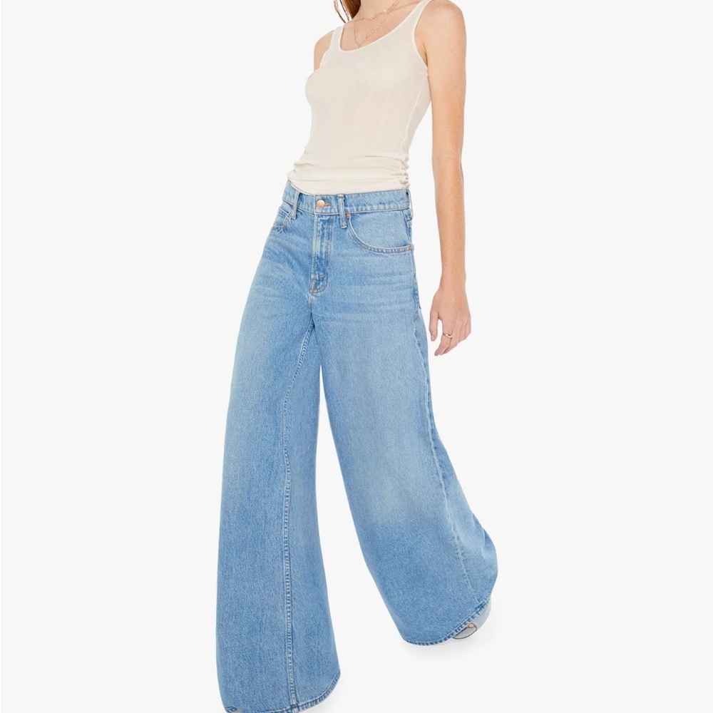 Women's Light Blue Wide-Leg Jeans